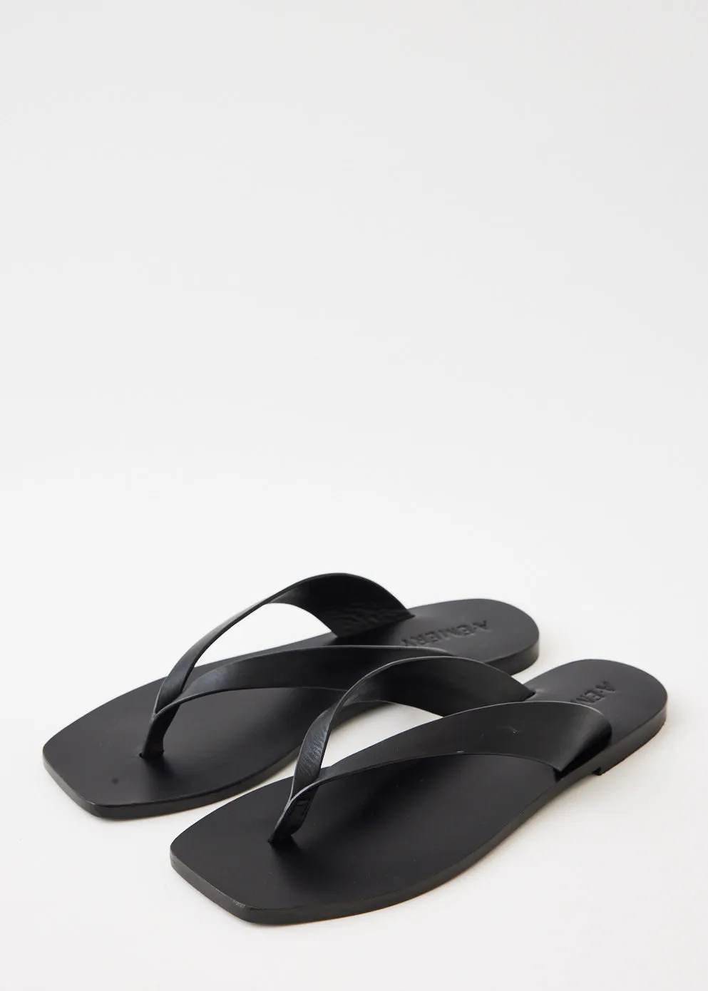 Kinto Sandals